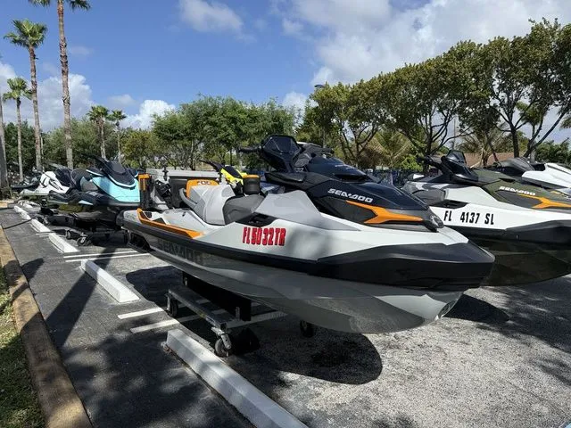 Slide: The Image of Sea-Doo FishPro Trophy 2023 - 6