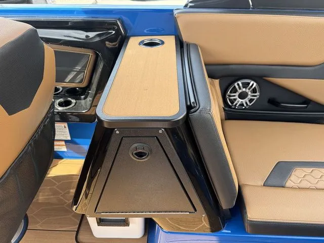 Slide: The Image of Yamaha 255XD 2026 - 18