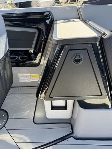 Slide: The Image of Yamaha 255XD 2026 - 20