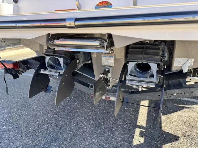 Slide: The Image of Yamaha 222S 2023 - 12