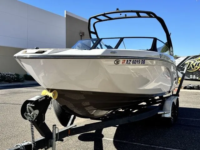 Slide: The Image of Yamaha 222S 2023 - 7