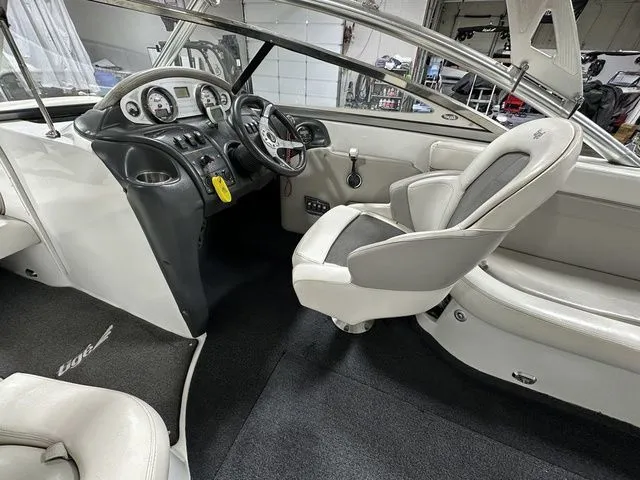 Slide: The Image of Tigé 24Ve 2007 - 12