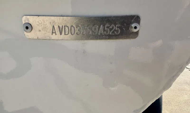 Slide: The Image of Avid 18 Vertex 2025 - 9