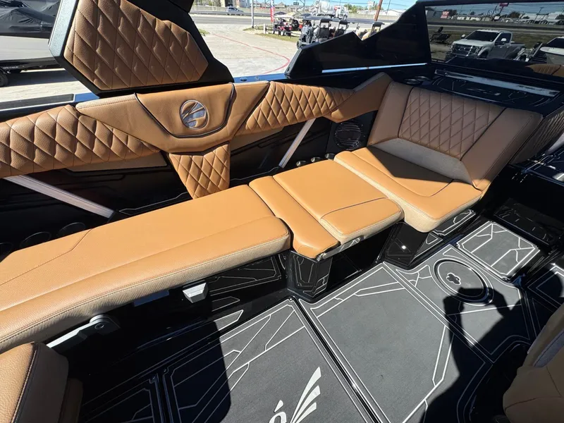 Slide: The Image of Tigé Z3 2026 - 16