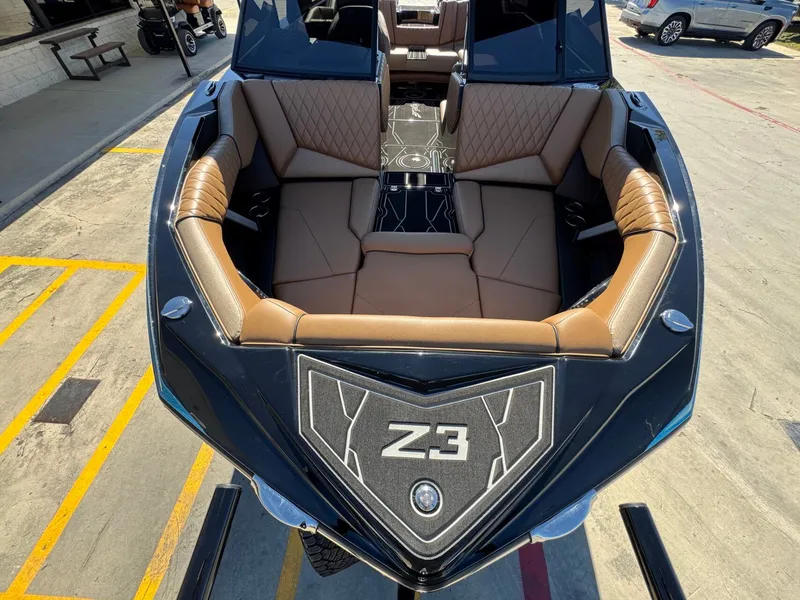 Slide: The Image of Tigé Z3 2026 - 25