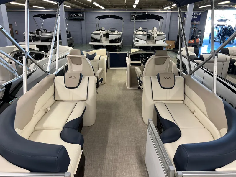 Slide: The Image of Avalon LSZ Quad Lounge - 23' 2026 - 16