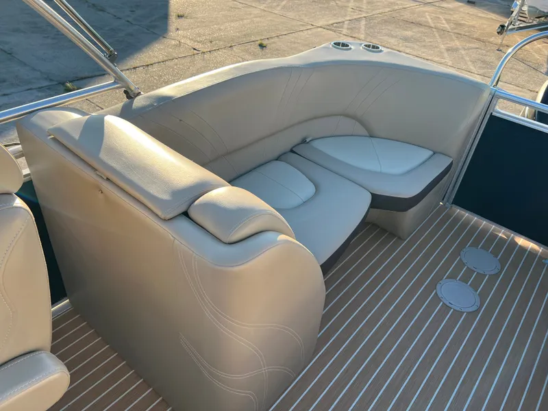 Slide: The Image of Harris Solstice 240 2016 - 13