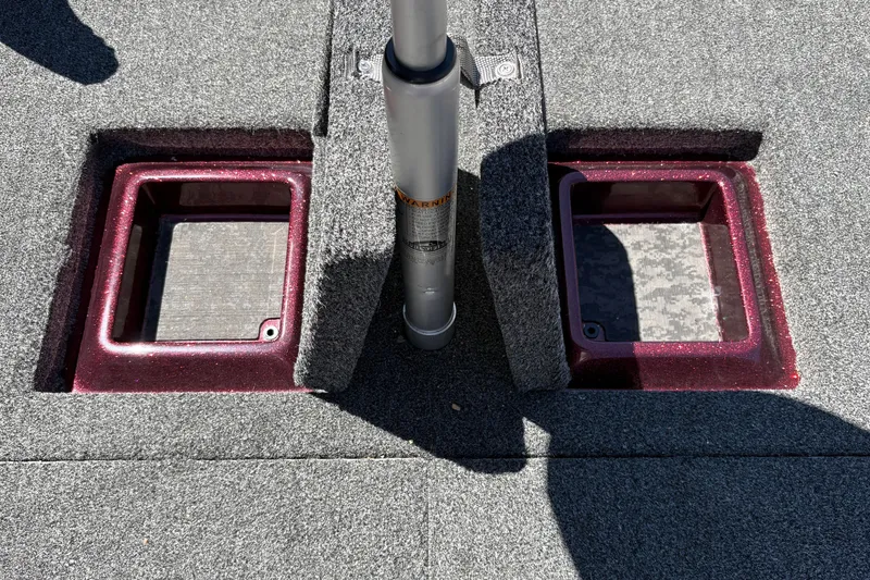 Slide: The Image of 2026 Nitro Z21 XL Pro boat deck with storage compartments and pole mount. - 41