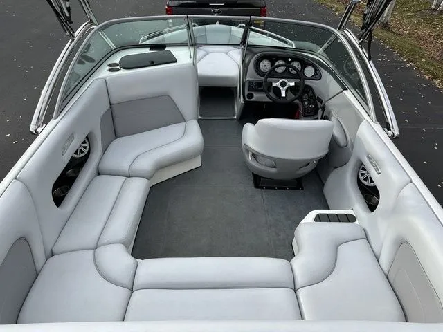 Slide: The Image of Supreme V208 2009 - 15