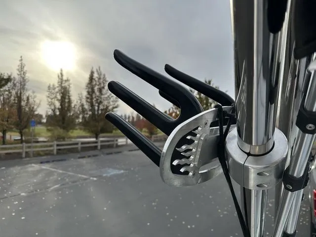 Slide: The Image of Supreme V208 2009 - 16