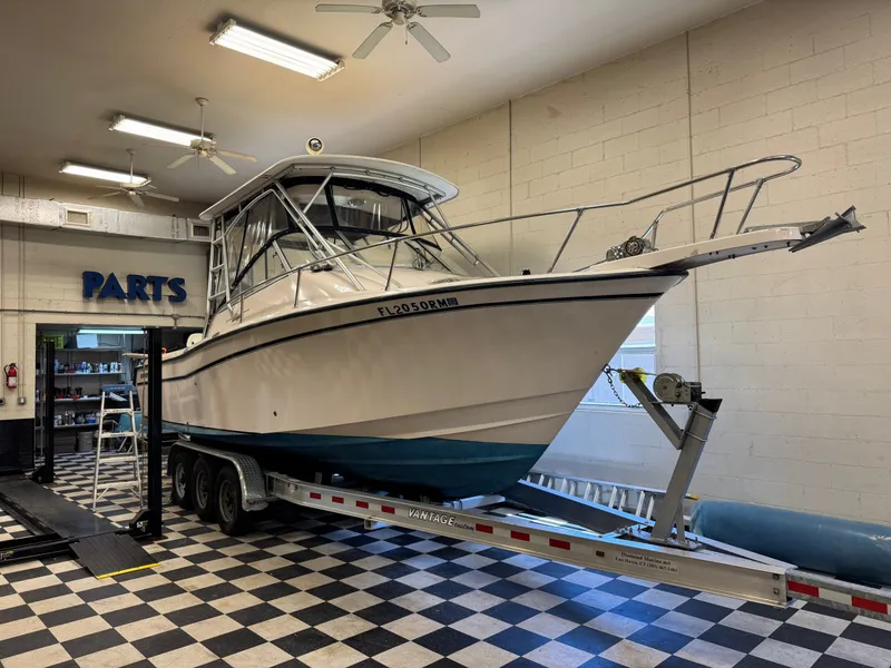 The Image of Grady-White Express 265 2001 - 0