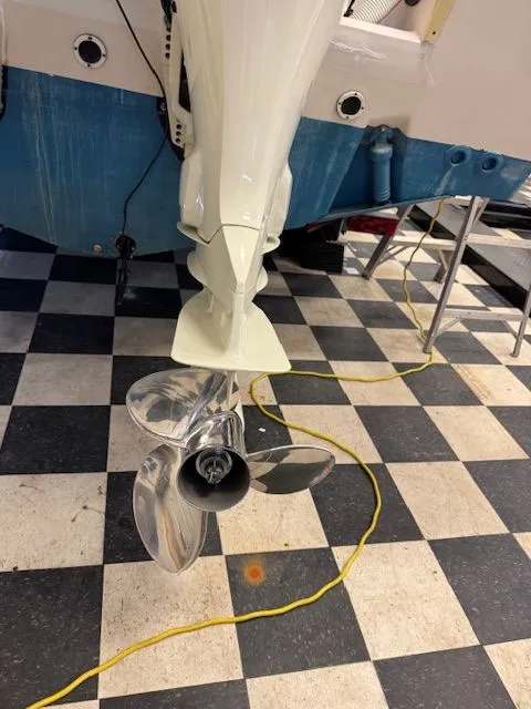 Slide: The Image of Grady-White Express 265 2001 - 14