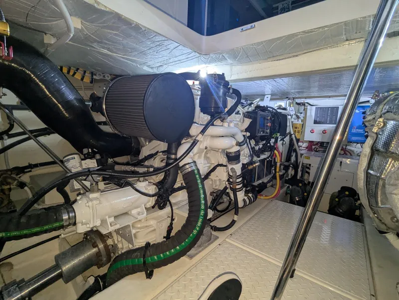 Slide: The Image of Tiara F53 Flybridge 2020 - 73