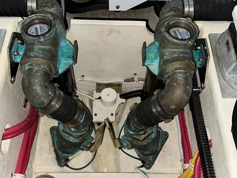 Slide: The Image of Tiara F53 Flybridge 2020 - 84