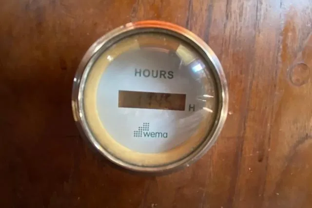 Slide: The Image of Hour meter on 1989 Pacific Seacraft Crealock boat, displaying 1746 hours. - 31