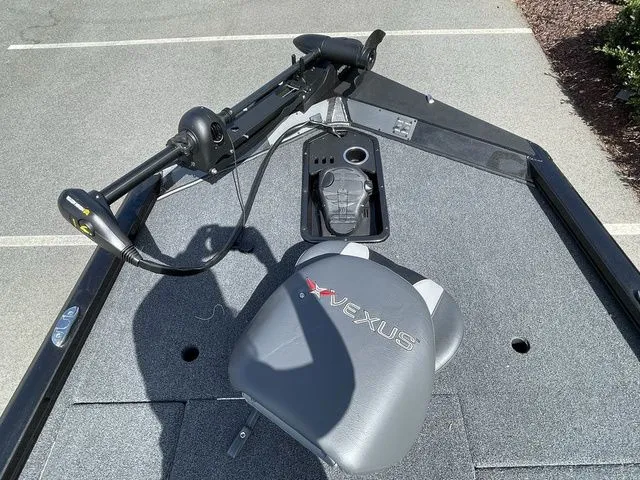 Slide: The Image of 2023 Vexus AVX181 boat deck with seat and trolling motor. - 8