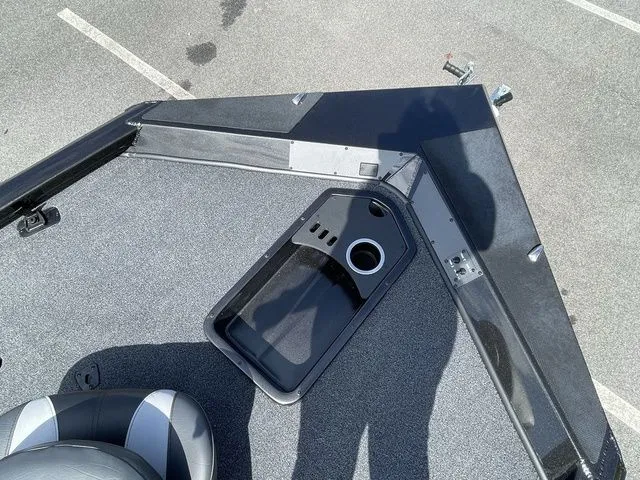 Slide: The Image of 2023 Vexus AVX181 boat deck with storage compartment and seating. - 9