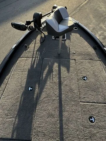 Slide: The Image of 2024 Vexus AVX2080 boat deck with seating and trolling motor. - 9