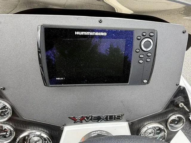 Slide: The Image of 2022 Vexus AVX1880 dashboard with Humminbird Helix 7 fishfinder display. - 8