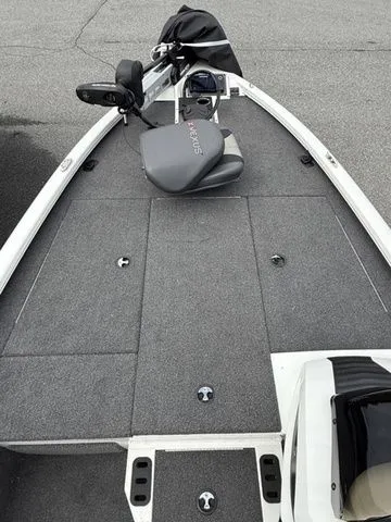 Slide: The Image of 2022 Vexus AVX1880 boat deck with seating and storage compartments. - 9