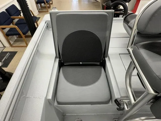 Slide: The Image of Excel 183 Bay Pro 2023 - 3