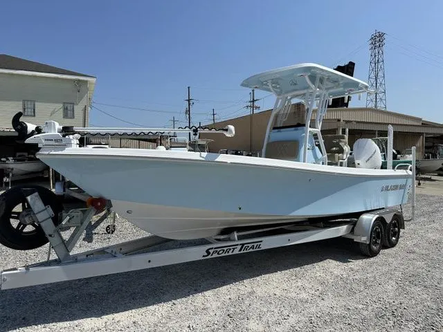 The Image of Blazer Bay 2440 2023 - 1