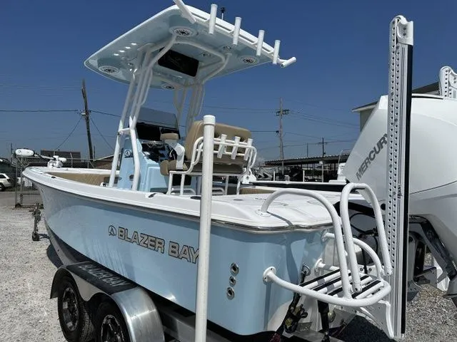 Slide: The Image of Blazer Bay 2440 2023 - 9