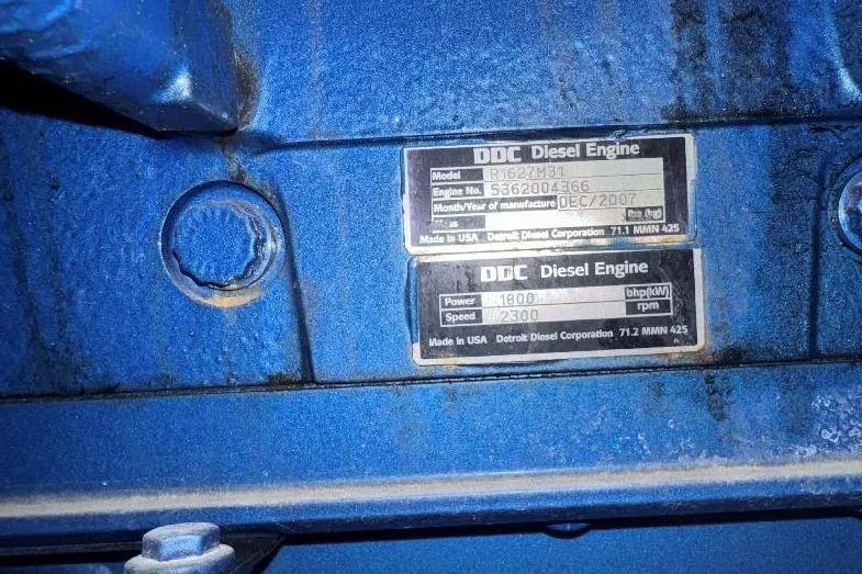 Slide: The Image of 1994 Bertram 60 Convertible engine, DDC diesel, model R162ZMB1, 1800 bhp, 2300 rpm. - 23