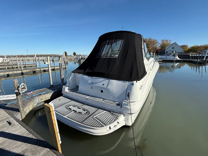 Slide: The Image of Sea Ray Sundancer 320 2003 - 3