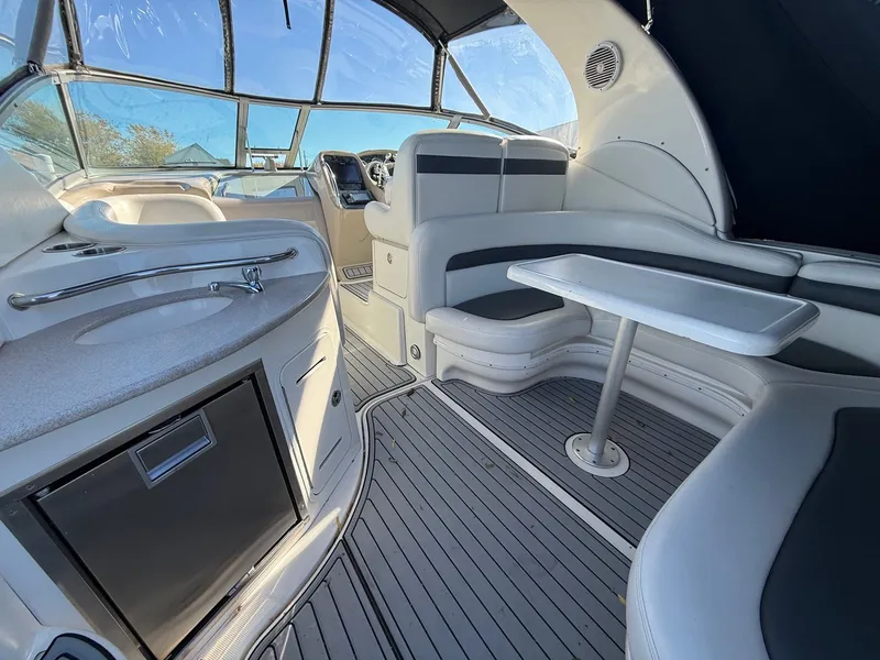 Slide: The Image of Sea Ray Sundancer 320 2003 - 8