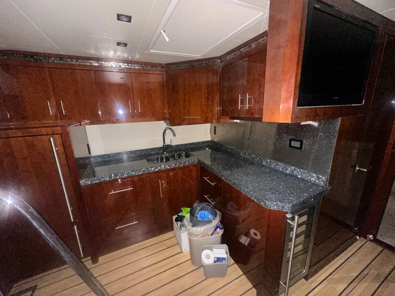 Slide: The Image of Regal 52 Sport Coupe 2014 - 6