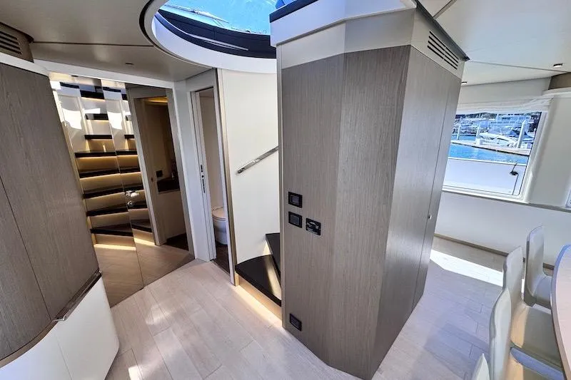 Slide: The Image of Luxurious interior of 2026 Azimut Grande Magellano 25 Metri yacht with modern design. - 17