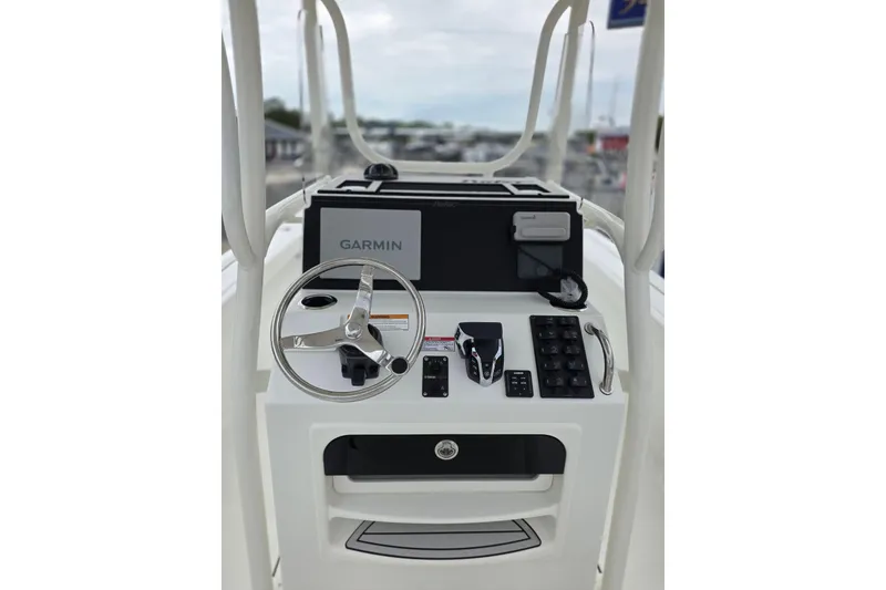 Slide: The Image of 2026 Parker 230 Coastal Elite boat dashboard with Garmin navigation system. - 20