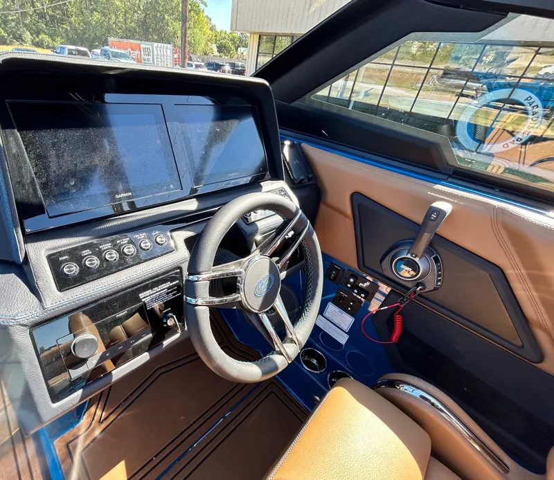 Slide: The Image of Cobalt R8 Surf 2026 - 34