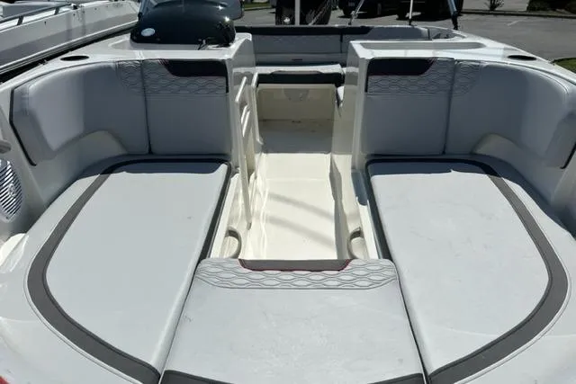 Slide: The Image of 2026 Bayliner M17 boat interior with spacious seating and modern design. - 15