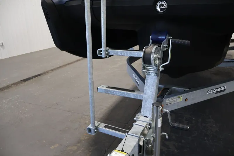 Slide: The Image of Trailer hitch of 2025 Sea-Doo Switch Cruise Limited 21, featuring sturdy metal construction. - 20