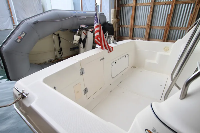 Slide: The Image of 1998 Bayliner 3788 Command Bridge Motoryacht steering wheel and control panel. - 16