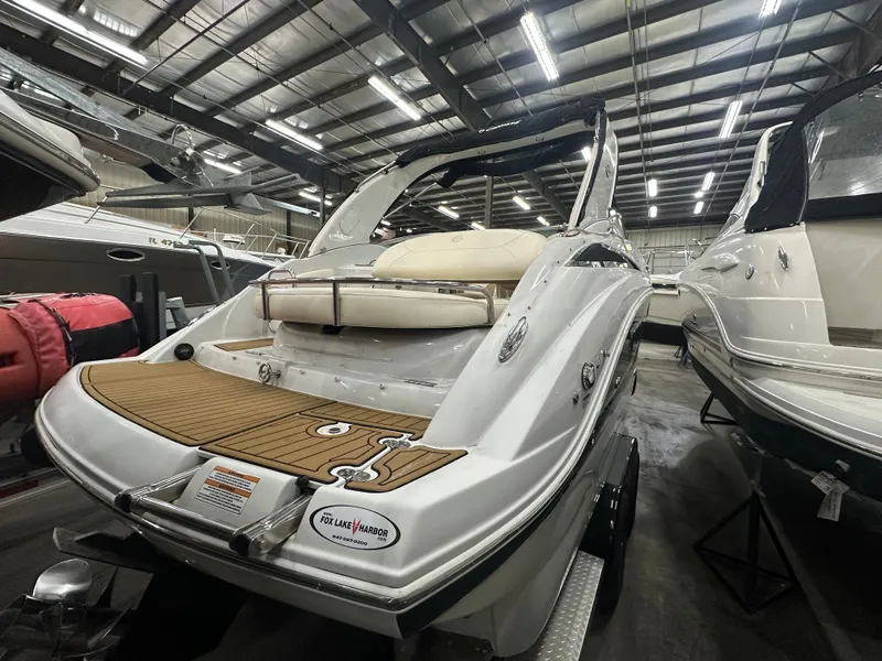 Slide: The Image of Crownline Boats 264 CR 2021 - 1
