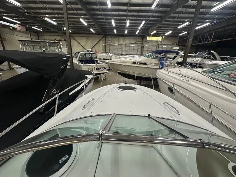 Slide: The Image of Crownline Boats 264 CR 2021 - 10