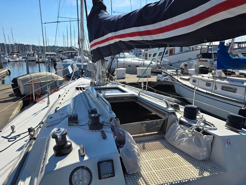 Slide: The Image of Companionway and cabin top - 12