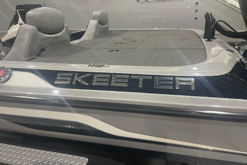 Slide: The Image of 2022 Skeeter ZX200 boat interior with logo and seating. - 1