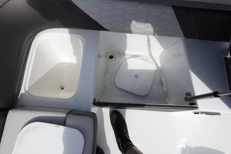 Slide: The Image of Interior of 2021 Hurricane Sundeck Sport 218 OB boat. - 21