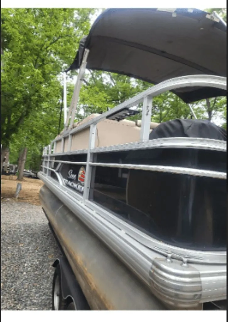 Slide: The Image of Sun Tracker Sportfish 2018 - 11