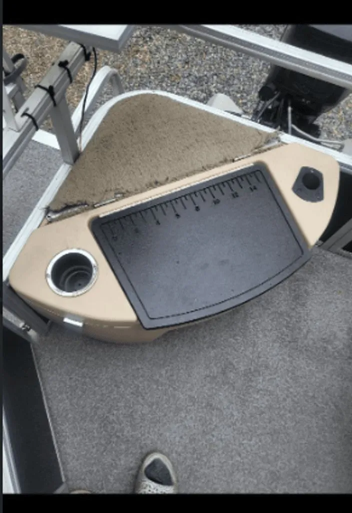 Slide: The Image of Sun Tracker Sportfish 2018 - 9