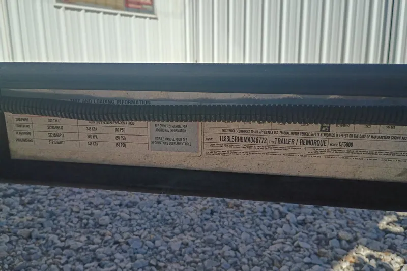 Slide: The Image of 2021 Ranger Z521L trailer label with tire and loading information, model CF5000. - 13