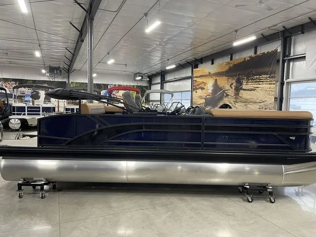 Slide: The Image of Bennington S Swingback 23 SSB 2026 - 10