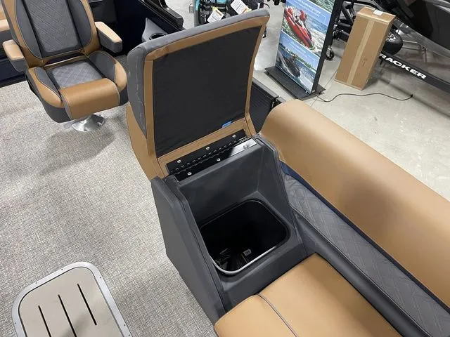 Slide: The Image of Bennington S Swingback 23 SSB 2026 - 15