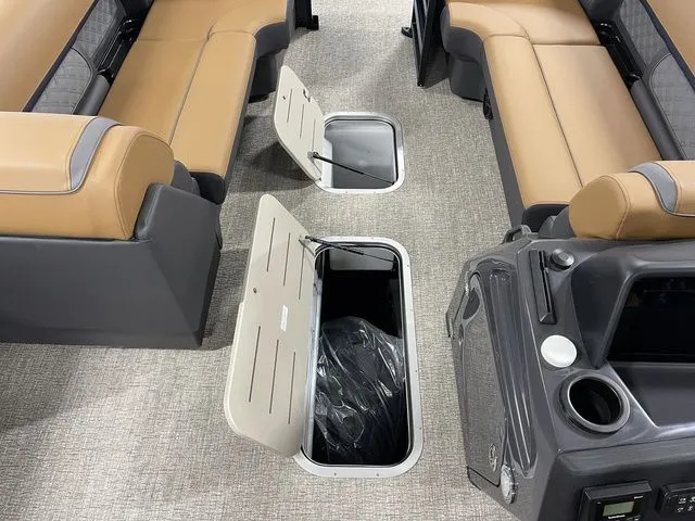 Slide: The Image of Bennington S Swingback 23 SSB 2026 - 39