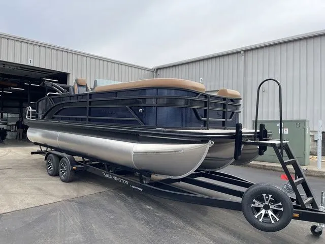 Slide: The Image of Bennington S Swingback 23 SSB 2026 - 47