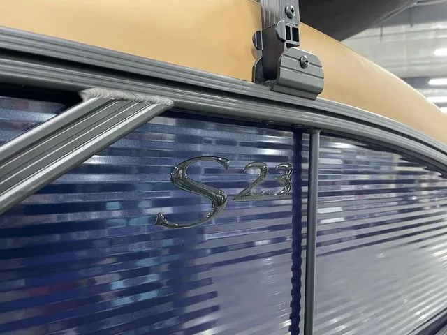 Slide: The Image of Bennington S Swingback 23 SSB 2026 - 5